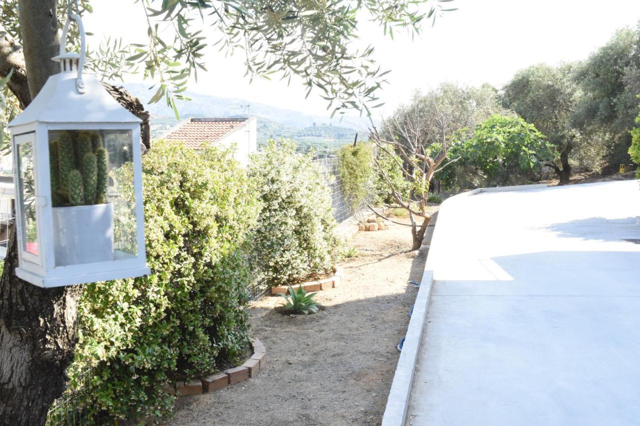 Athina'S Cozy House Apartment Sfakianalion Exterior photo
